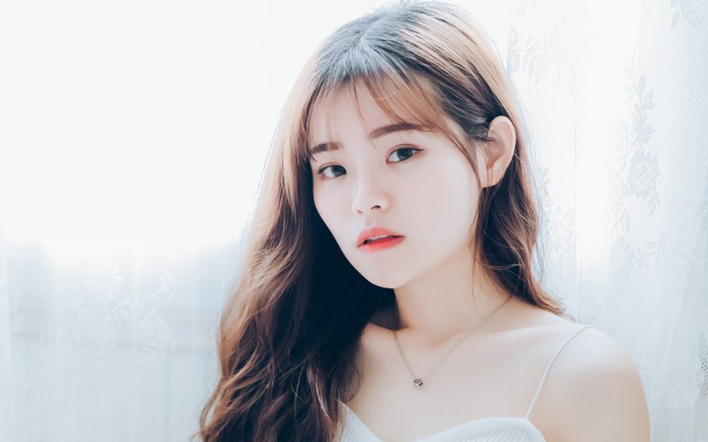 图片[1]-世界上最遥远的  不是天涯，不是海角  是心里的距离。-轻刻年轮